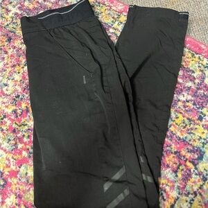 🚨CLEARANCE 0124-174 Grey’s Anatomy Scrub Pants